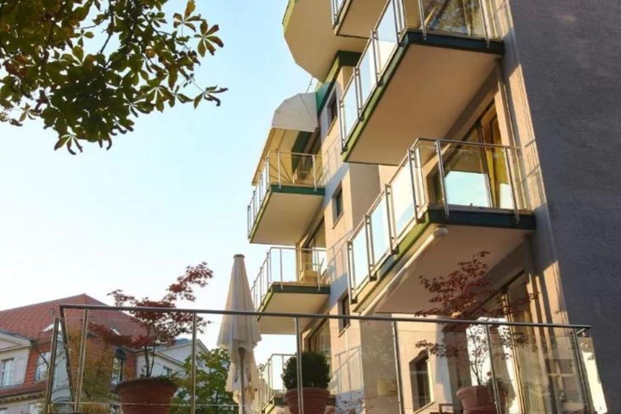 Bernstein Hotel Villa Kastania Berlin Exterior photo