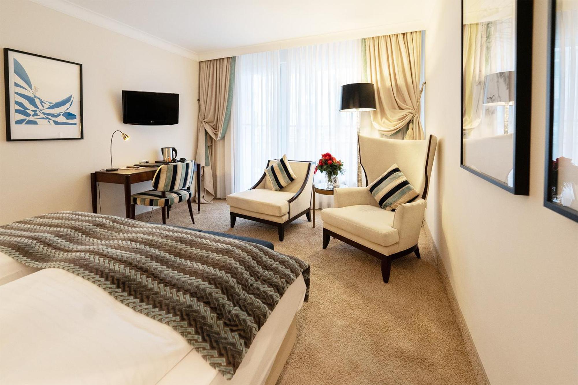Bernstein Hotel Villa Kastania Berlin Room photo