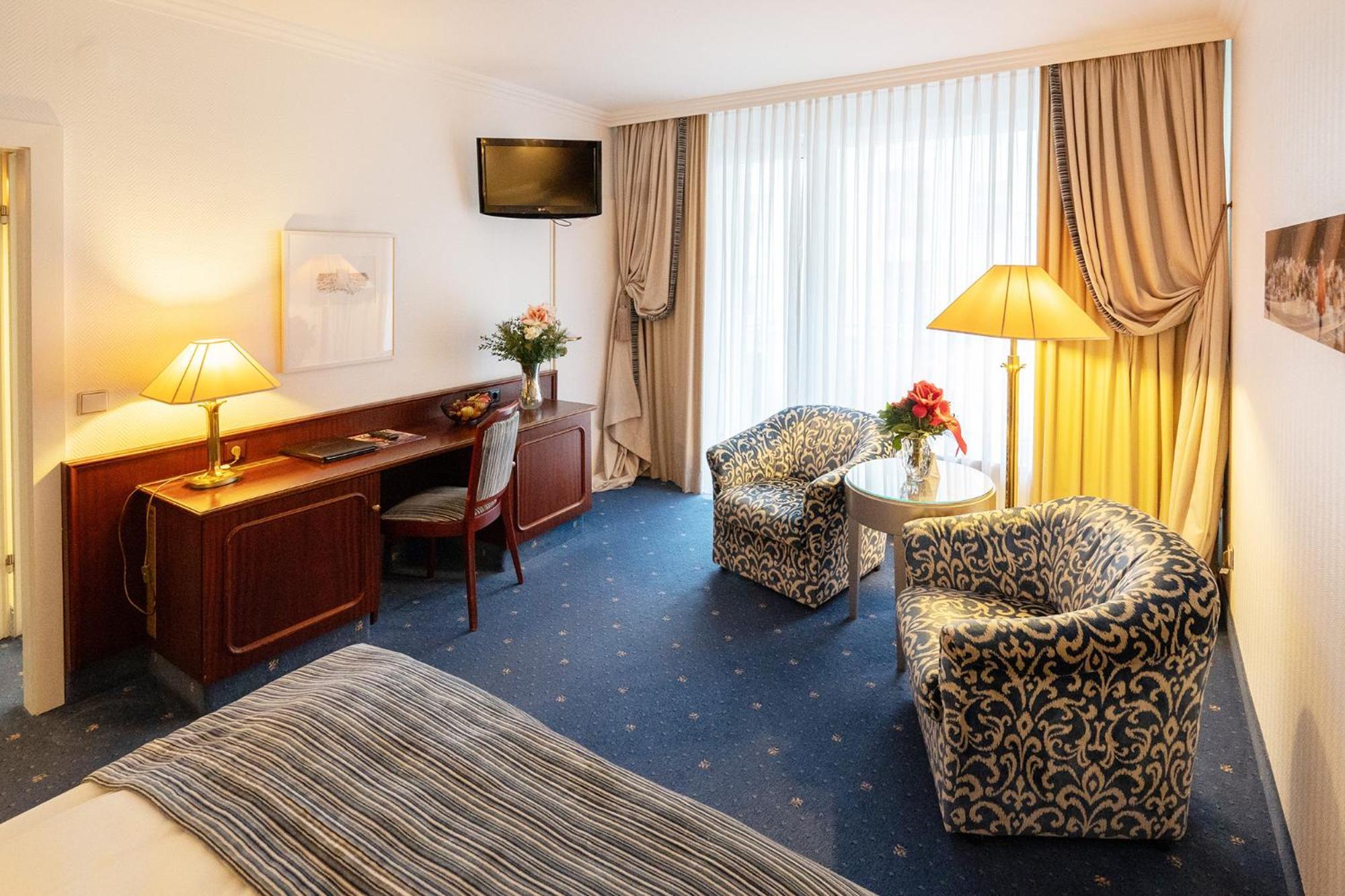 Bernstein Hotel Villa Kastania Berlin Room photo